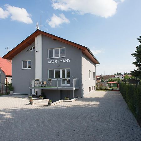 Apartmany Jindrichuv Hradec Bagian luar foto