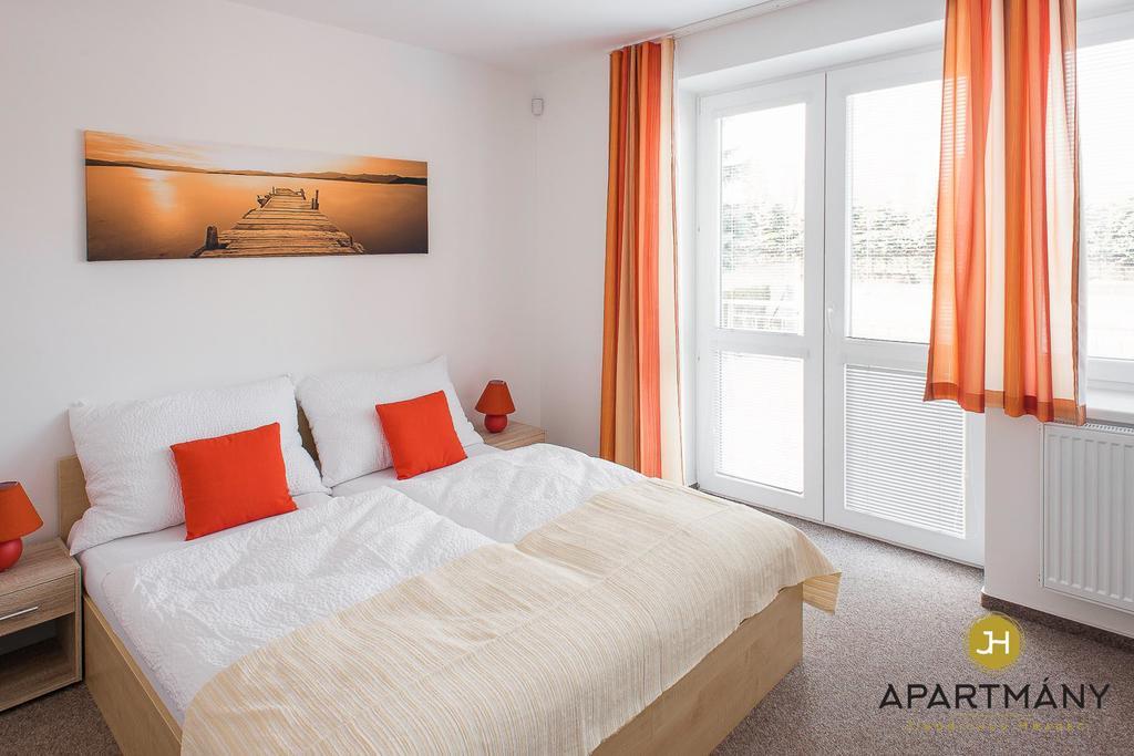 Apartmany Jindrichuv Hradec Bagian luar foto