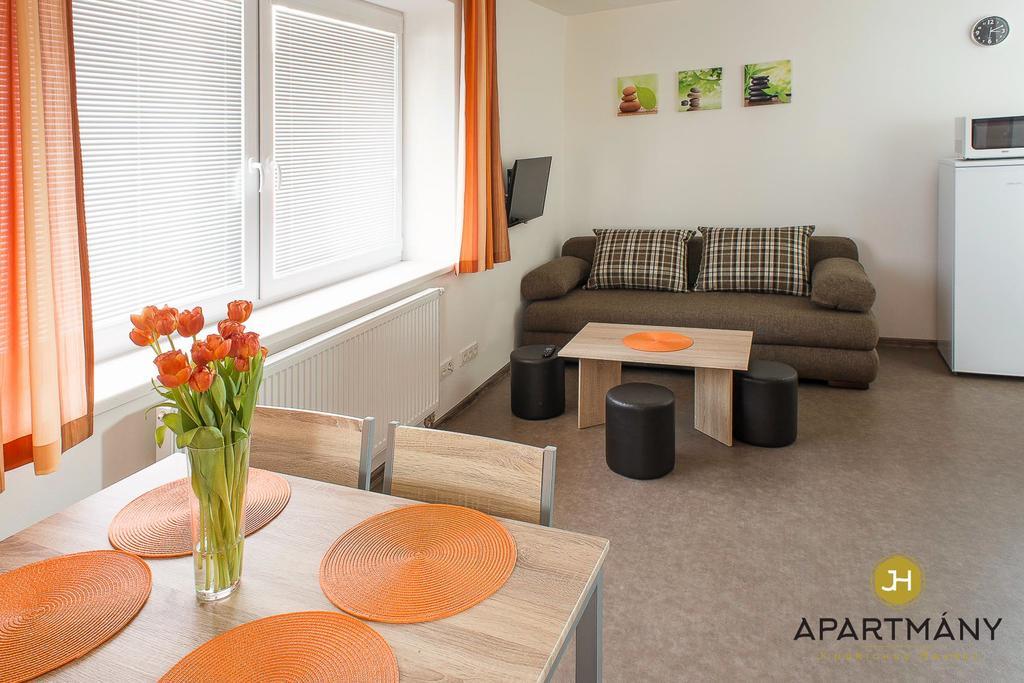 Apartmany Jindrichuv Hradec Bagian luar foto