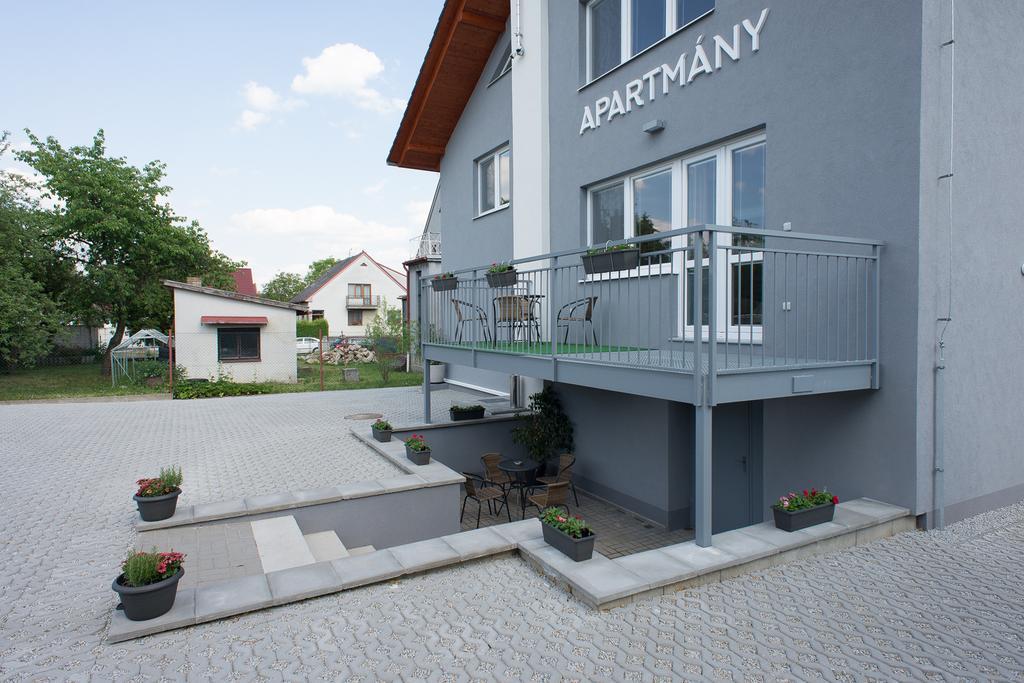 Apartmany Jindrichuv Hradec Bagian luar foto